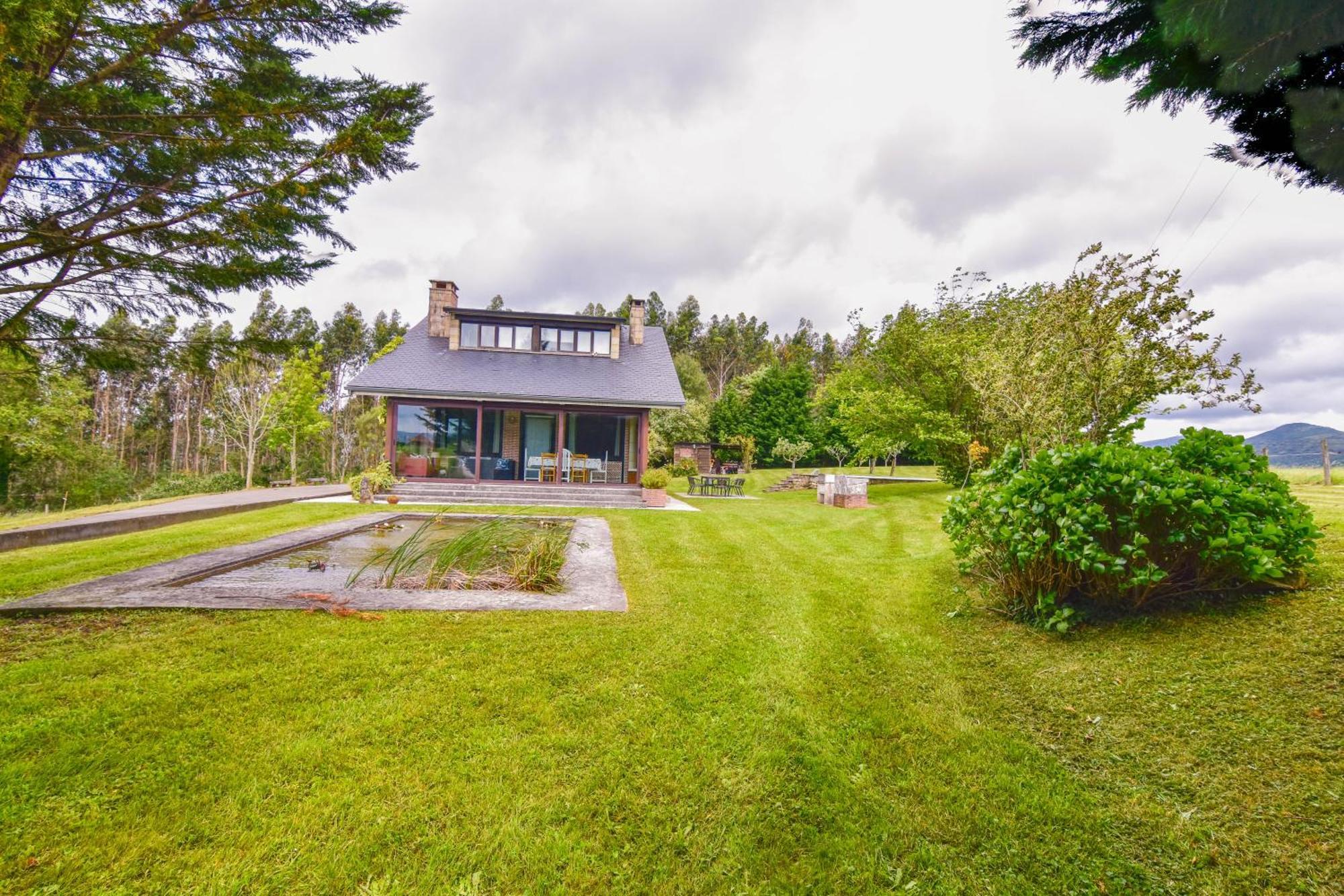Casa Con Gran Jardin Y Piscina En Cabarceno Villa Villanueva  Екстериор снимка